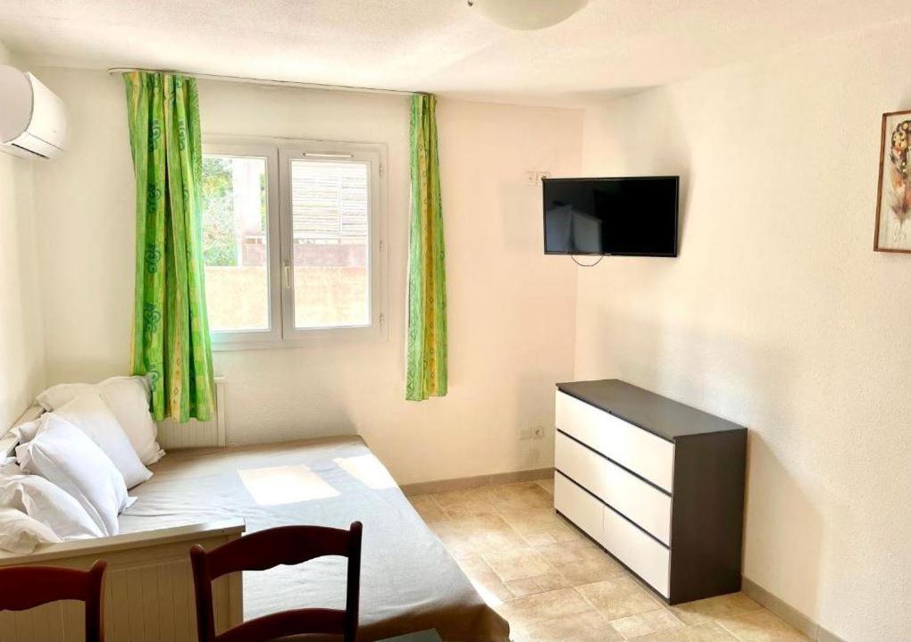 Apart'Hotel Les 4 Sources Corbés Eksteriør billede