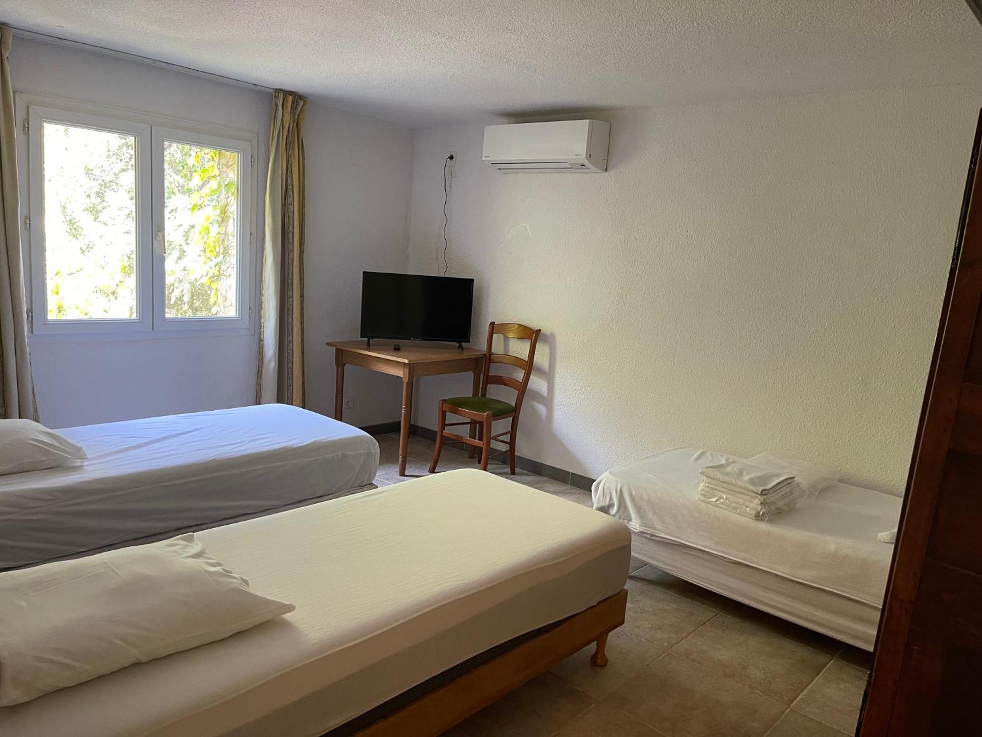 Apart'Hotel Les 4 Sources Corbés Eksteriør billede